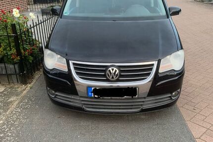 VW Touran 189.210 km 4.900 &euro; Gronau 48599