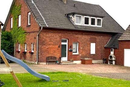 Haus Lengerich - 8 Zimmer, 232 m&sup2;, 249.000&euro; | Angebot:25830818