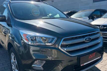 Ford Kuga 90.000 km 9.999 &euro; Greven 48268