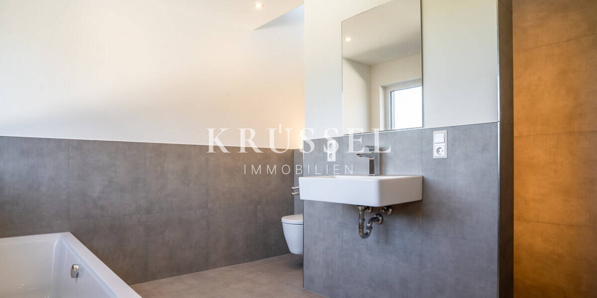 Mehrfamilienhaus, Wohnhaus Lingen / Darme Darme - 9 Zimmer, 243 m&sup2;, 858.000&euro; | Angebot:26731090