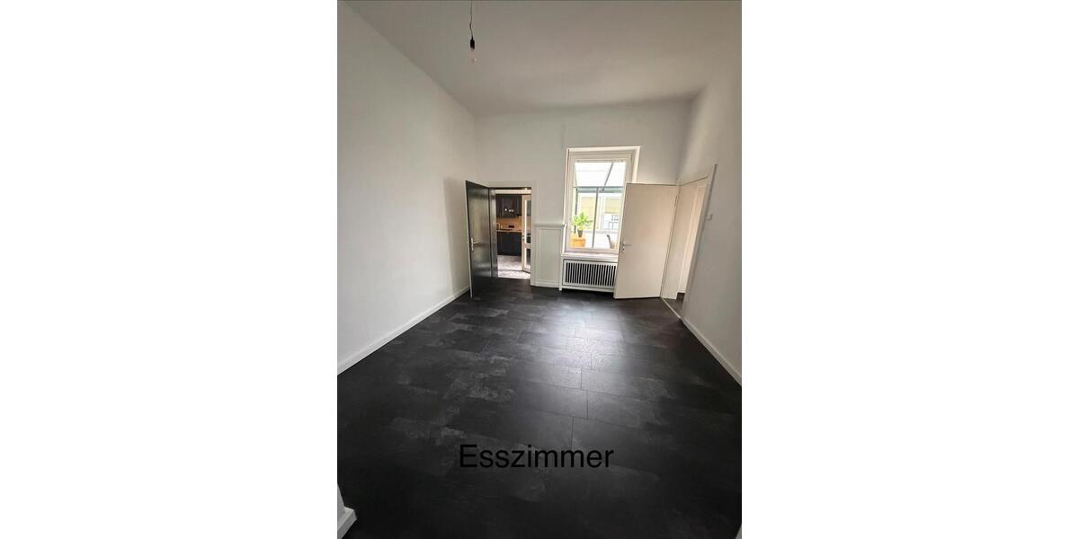 Erdgeschoßwohnung Gronau (Westfahlen) - 4 Zimmer, 150 m&sup2;, 1.190&euro; | Angebot:27626017