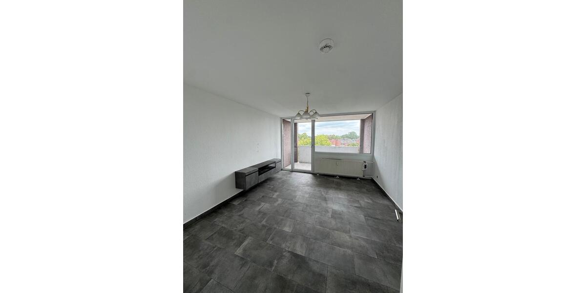 Etagenwohnung Gronau (Westfahlen) - 2 Zimmer, 67 m&sup2;, 750&euro; | Angebot:27547062