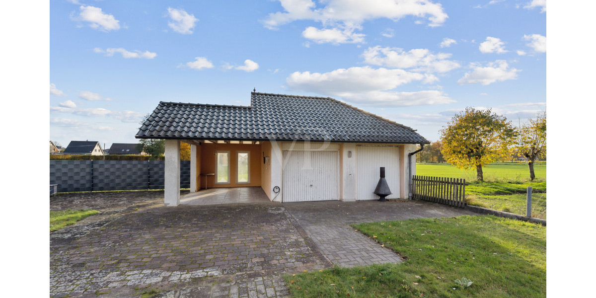 Gestaltungsmöglichkeiten ausschöpfen! ZFH mit fünf Garagen in Mettingen - Zweifamilienhaus Mettingen Mettingen | Angebot:23740596