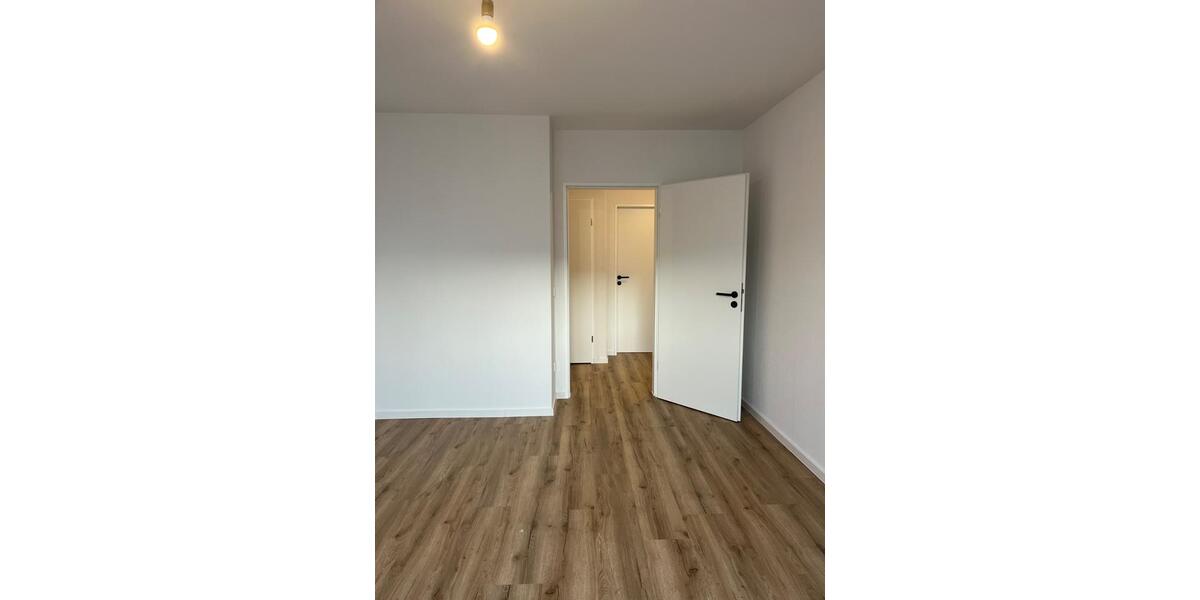 Dachgeschoßwohnung Lingen (Ems) - 3 Zimmer, 89 m&sup2;, 890&euro; | Angebot:25391455