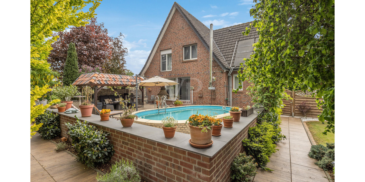 Luxus im Grünen: Traumgarten trifft Top-Invest – Selbsttragendes Refugium im Außenbereich - Zweifamilienhaus Hörstel Hörstel | Angebot:25172471