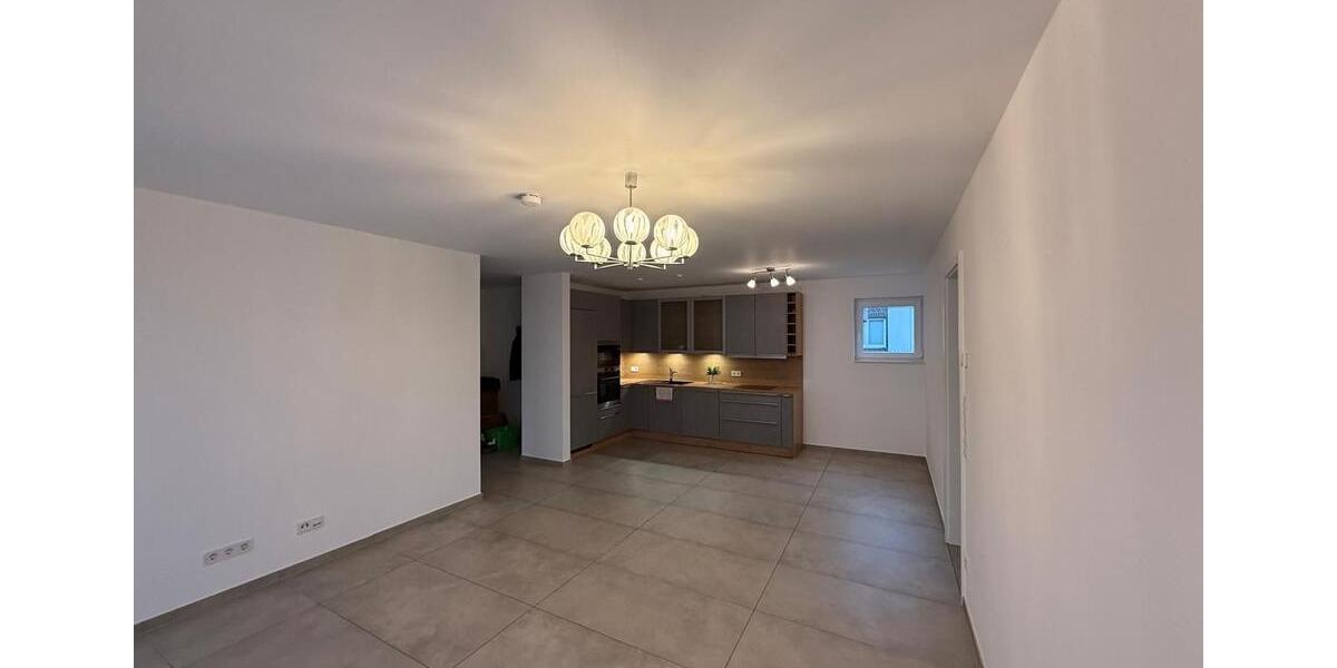Erdgeschoßwohnung Ibbenbüren - 3 Zimmer, 80 m&sup2;, 980&euro; | Angebot:25420354