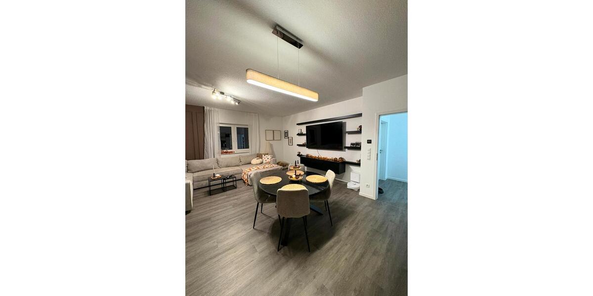 Etagenwohnung Schüttorf - 5 Zimmer, 105 m&sup2;, 1.100&euro; | Angebot:27579641