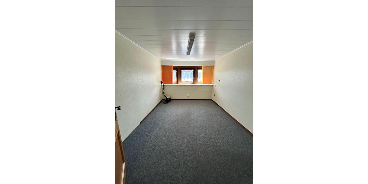 Einfamilienhaus Lingen (Ems) Damaschke - 7 Zimmer, 155 m&sup2;, 345.000&euro; | Angebot:25309101