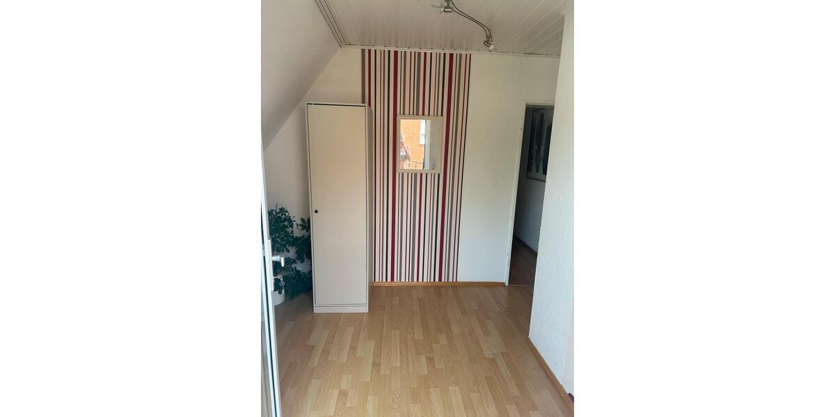Etagenwohnung Lingen (Ems) Gauerbach - 3 Zimmer, 80 m&sup2;, 60&euro; | Angebot:26690125