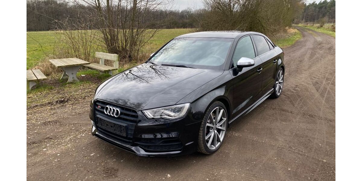 Audi S3 119.000 km 21.990 &euro; Quendorf 48465