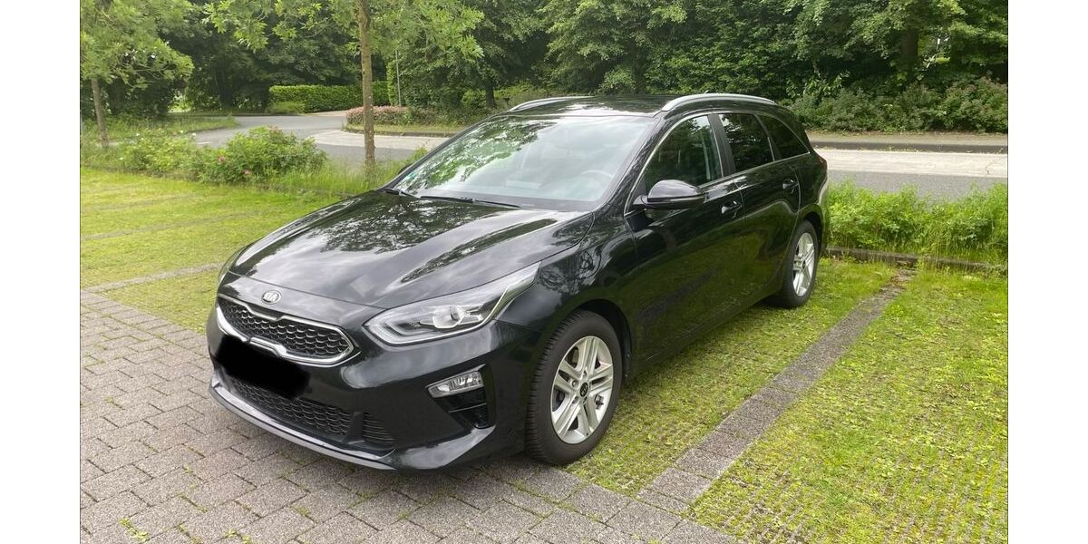 Kia ceed Sportswagon 90.000 km 17.800 &euro; Rheine 48432
