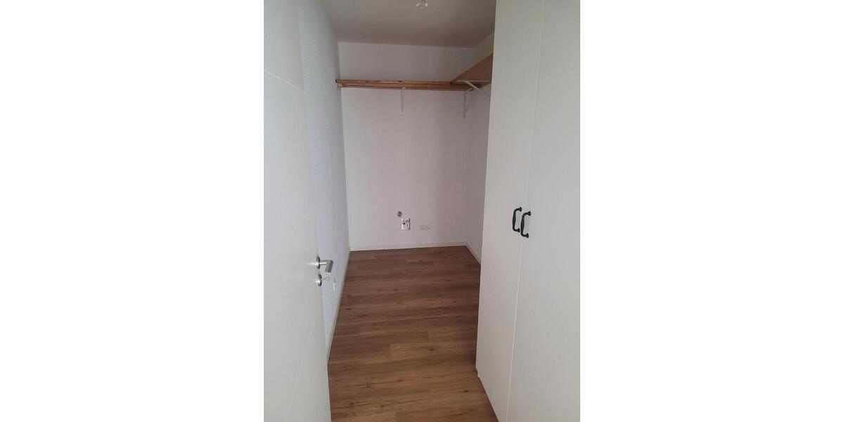 Dachgeschoßwohnung Emsbüren - 3 Zimmer, 81 m&sup2;, 811&euro; | Angebot:24427742