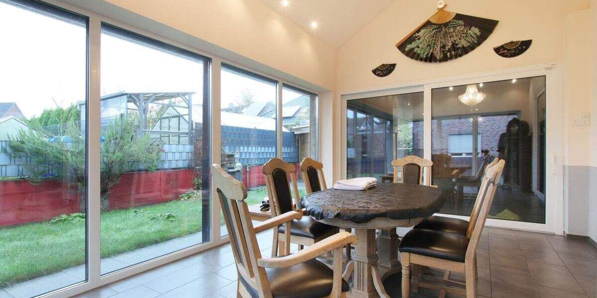 Bungalow Ibbenbüren Stadt - 6 Zimmer, 180 m&sup2;, 485.000&euro; | Angebot:25671850