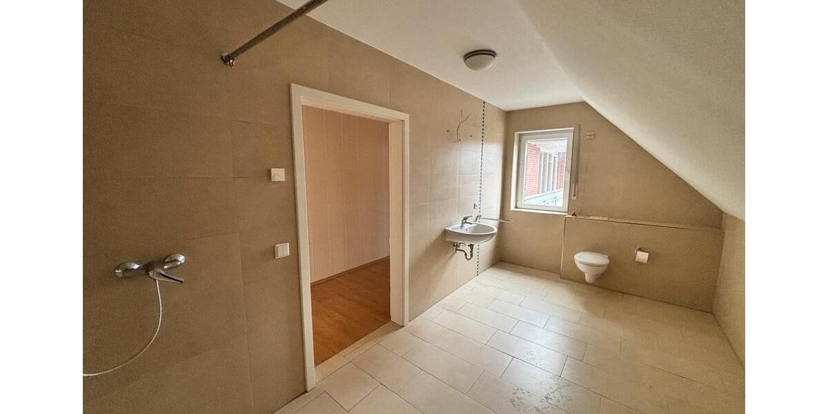 Dachgeschoßwohnung Heek - 4 Zimmer, 84 m&sup2;, 893&euro; | Angebot:25087093