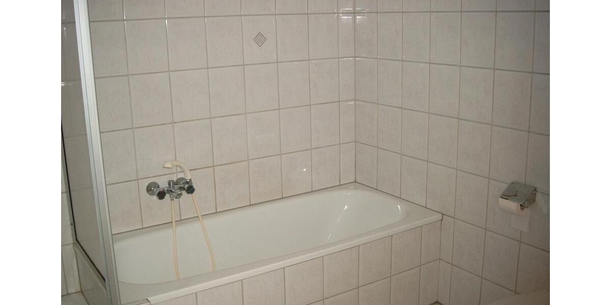 Reihenhaus Lingen (Ems) Damaschke - 4 Zimmer, 206 m&sup2;, 315.000&euro; | Angebot:24466840