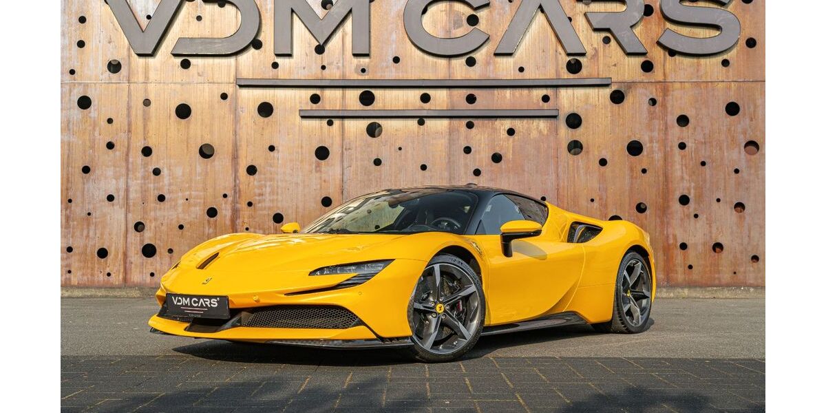 Ferrari SF90 18.653 km 369.900 &euro; Gronau 48599