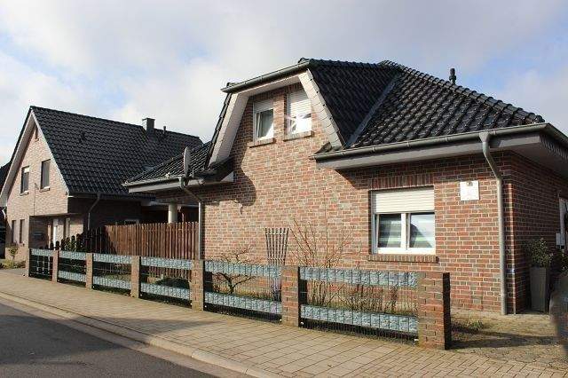 Einfamilienhaus Rheine Kanalhafen/Rodde - 7 Zimmer, 164 m&sup2;, 399.000&euro; | Angebot:26542828