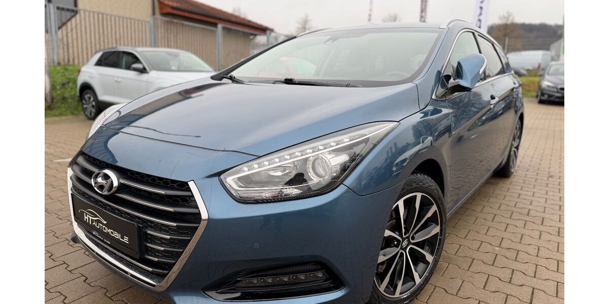 Hyundai i40 174.000 km 9.999 &euro; Ibbenbüren 49477