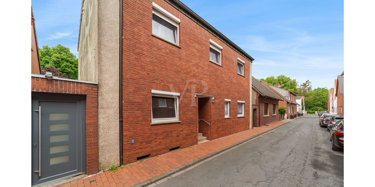 Gepflegtes Mehrfamilienhaus mit drei Wohneinheiten – Kapitalanlage oder Eigennutzung - Mehrfamilienhaus, Wohnhaus Rheine Rheine | Angebot:24819095