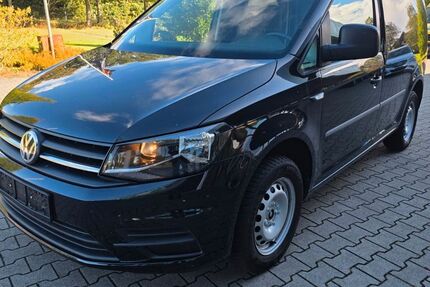 VW Caddy 222.223 km 8.925 &euro; Hopsten 48496