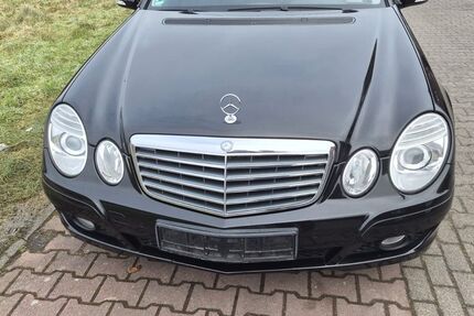 Mercedes-Benz E 200 220.000 km 5.100 &euro; Ibbenbüren 49479