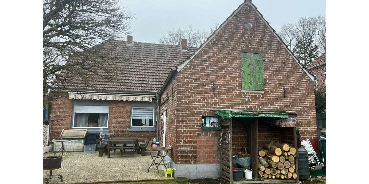 Einfamilienhaus Gronau - 7 Zimmer, 120 m&sup2;, 274.000&euro; | Angebot:25885880