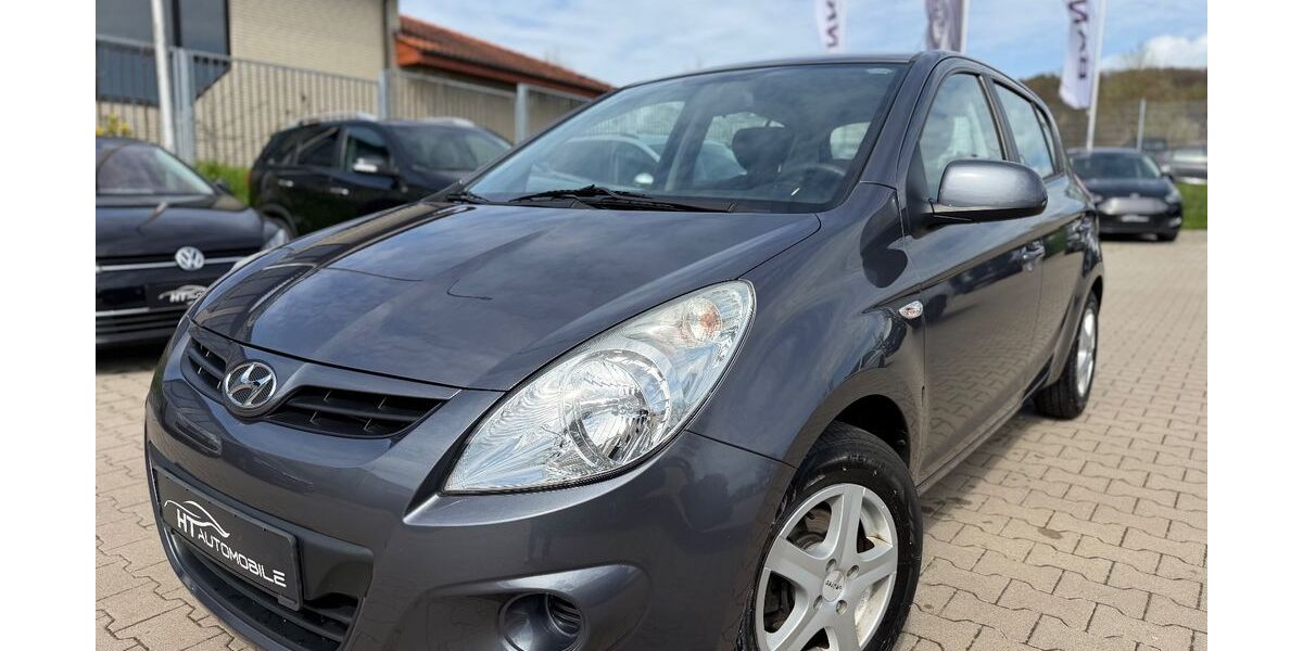 Hyundai i20 122.000 km 4.499 &euro; Ibbenbüren 49477