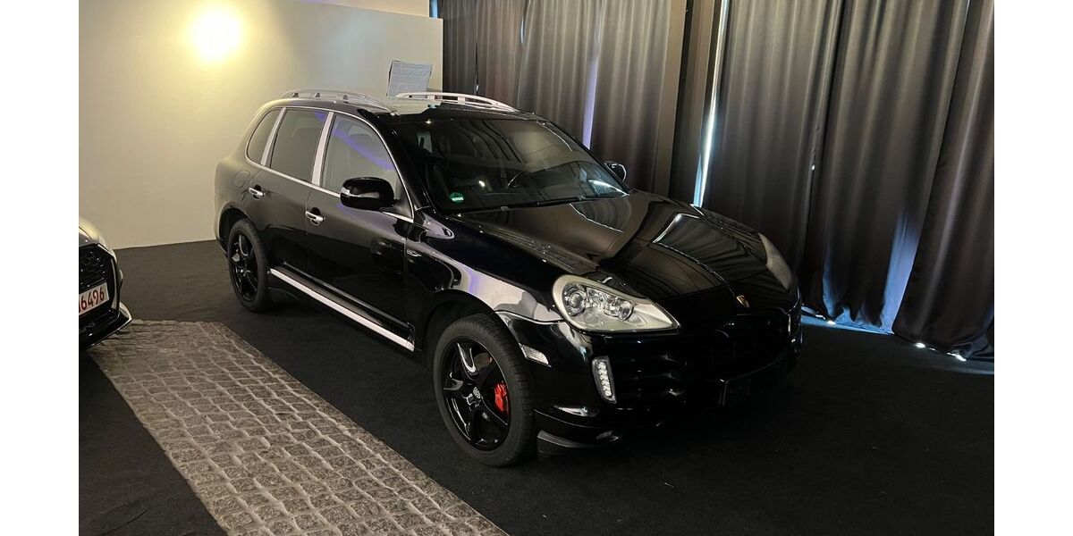 Porsche Cayenne 325.000 km 8.990 &euro; Schapen 48480