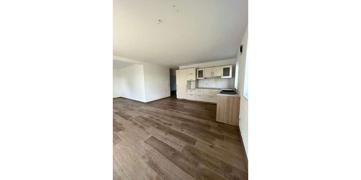Etagenwohnung Ibbenbüren - 3 Zimmer, 90 m&sup2;, 1.049&euro; | Angebot:27080560