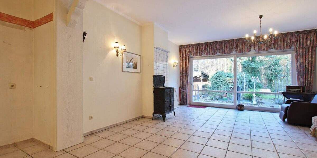 Einfamilienhaus Ibbenbüren Dickenberg - 9 Zimmer, 231 m&sup2;, 545.000&euro; | Angebot:25732492