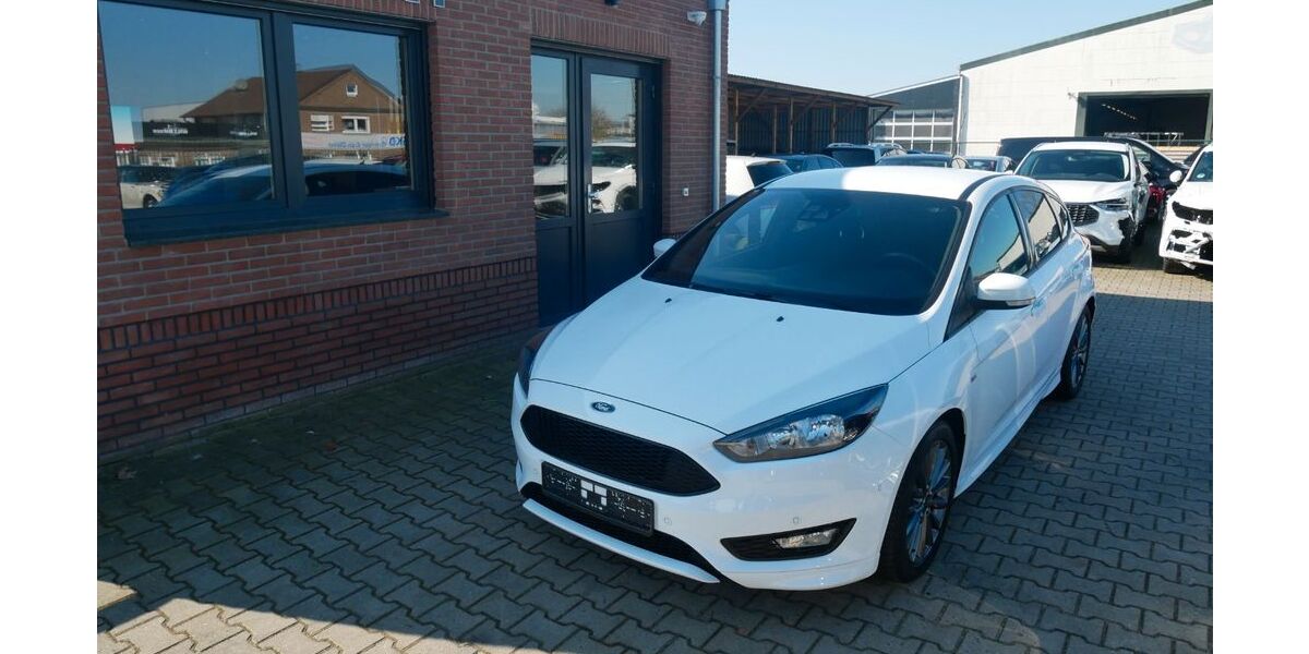 Ford Focus 218.038 km 5.900 &euro; Gronau 48599