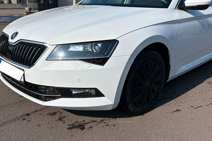 Skoda Superb 65.000 km 22.490 &euro; Spelle 48480