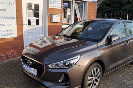 Hyundai i30 93.000 km 12.900 &euro; Voltlage bei Osnabrück 49599