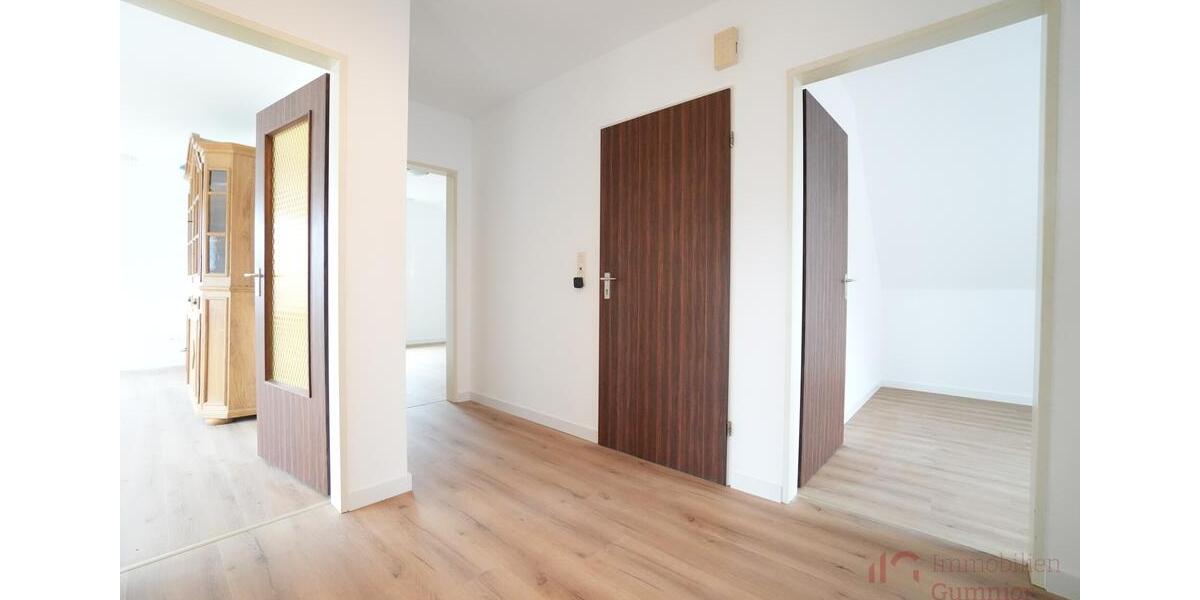 Dachgeschoßwohnung Salzbergen - 4 Zimmer, 80 m&sup2;, 640&euro; | Angebot:26266470