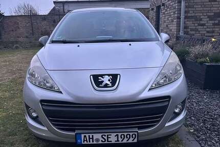 Peugeot 207 209.000 km 2.250 &euro; Gronau 48599