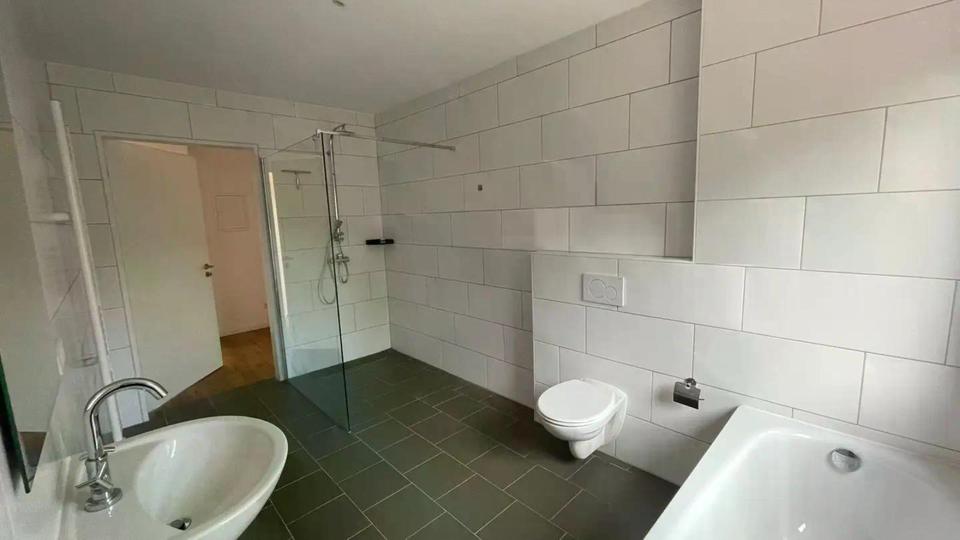 Erdgeschoßwohnung Tecklenburg - 2 Zimmer, 69 m&sup2;, 490&euro; | Angebot:25079925