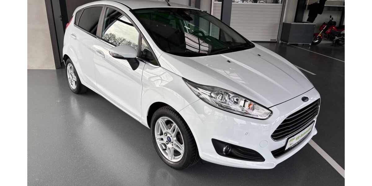 Ford Fiesta 151.044 km 5.995 &euro; Hörstel 48477