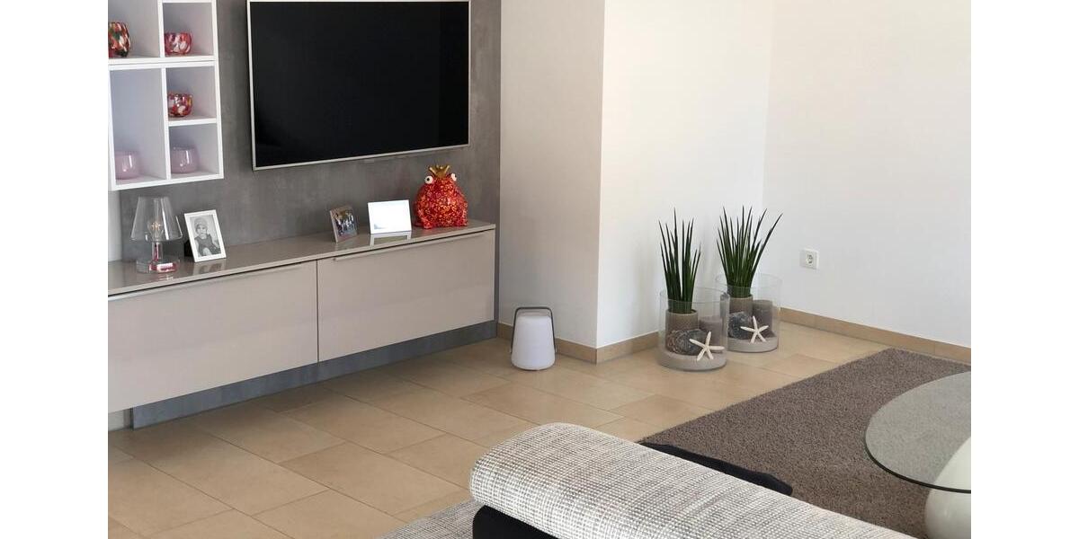 Etagenwohnung Gronau (Westfahlen) - 2 Zimmer, 75 m&sup2;, 920&euro; | Angebot:25641589