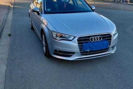 Audi A3 103.500 km 11.900 &euro; Rheine 48432