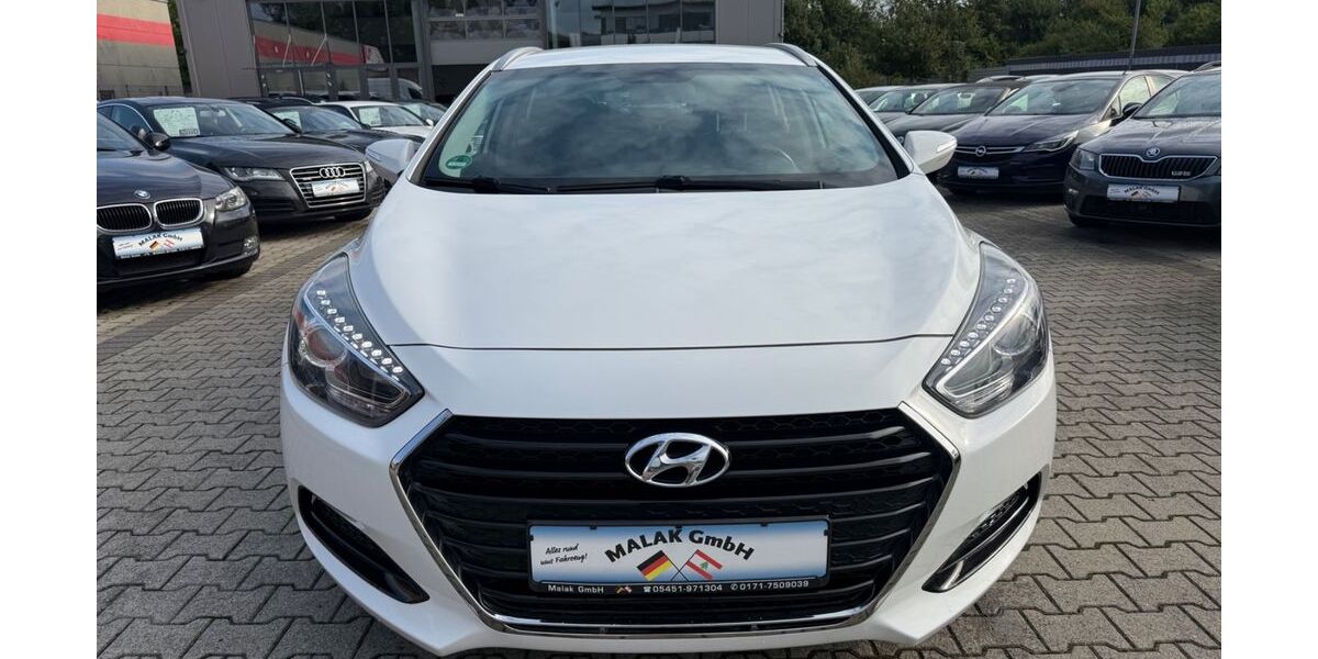 Hyundai i40 108.620 km 8.499 &euro; Ibbenbüren 49479