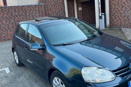 VW Golf 246.813 km 4.300 &euro; Epe 48599