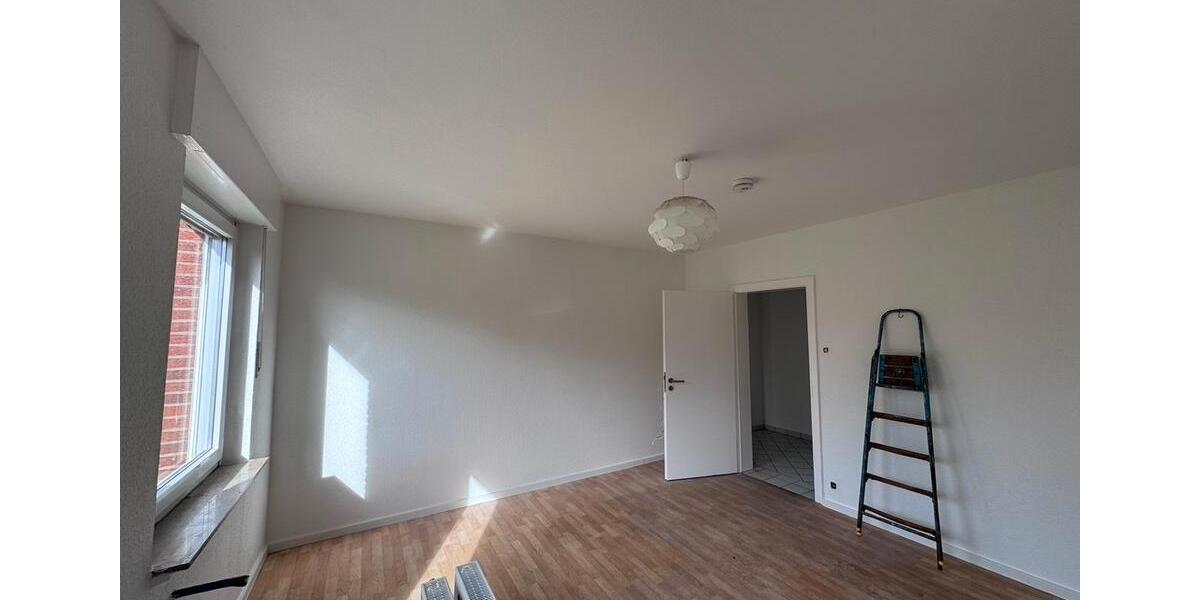 Erdgeschoßwohnung Lingen (Ems) - 3 Zimmer, 90 m&sup2;, 800&euro; | Angebot:26662377