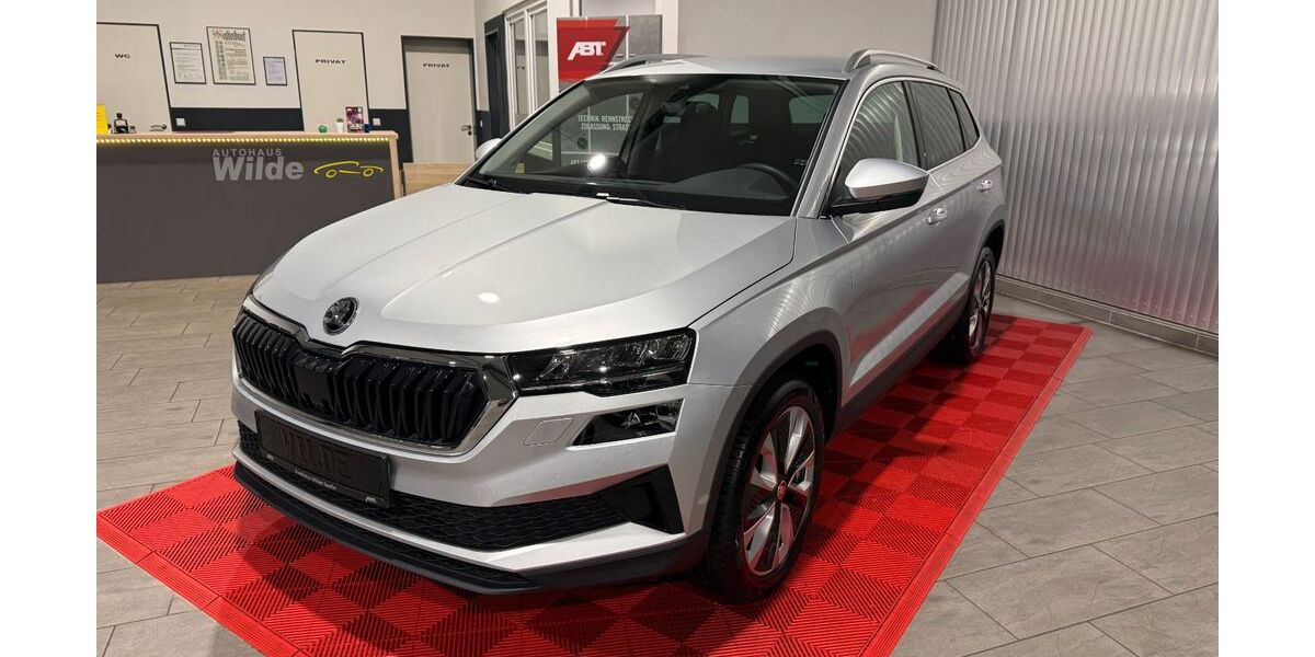 Skoda Karoq 8.396 km 24.400 &euro; Spelle 48480
