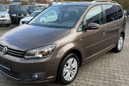 VW Touran 233.000 km 6.499 &euro; Lingen 49808