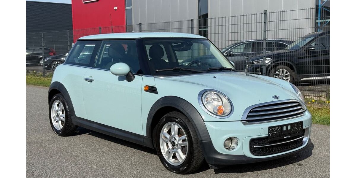 Mini Cooper D 316.213 km 3.250 &euro; Bad Bentheim 48455