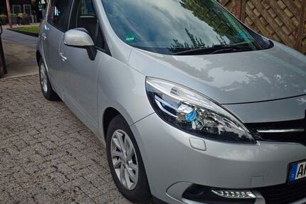 Renault Scenic 97.225 km 7.300 &euro; Gronau-epe(NRW) 48599
