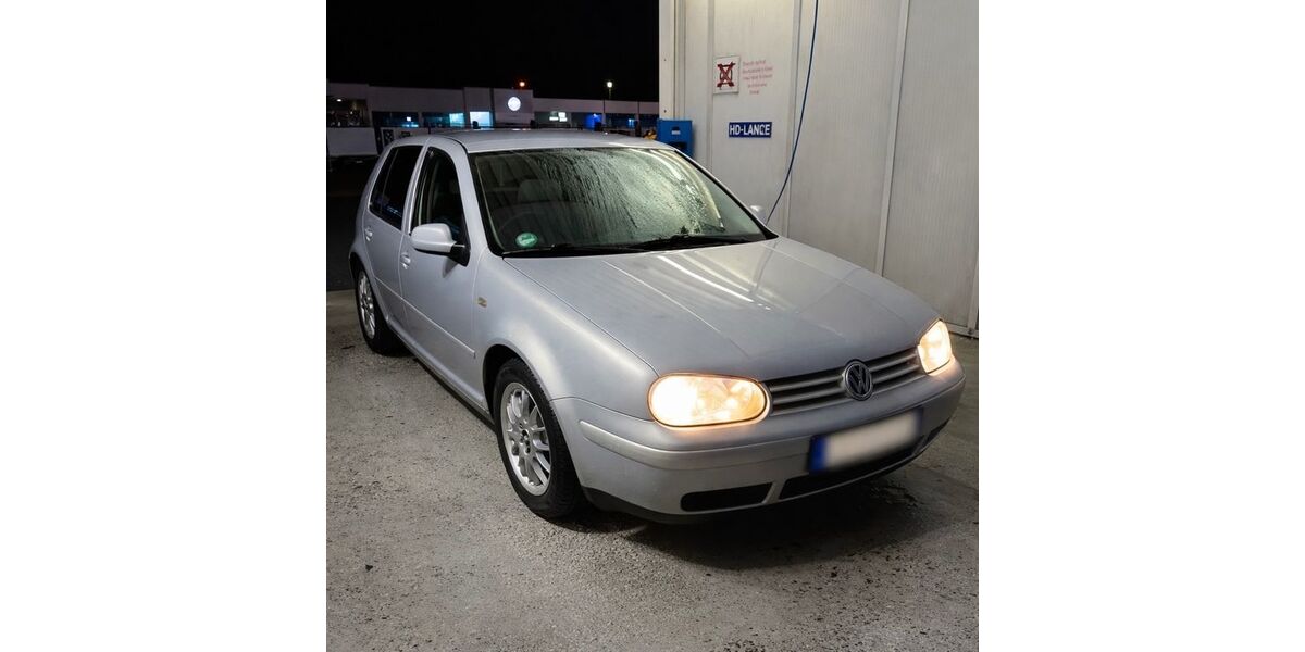 VW Golf 250.000 km 1.100 &euro; Heek 48619