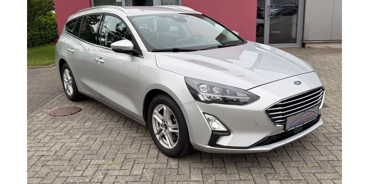 Ford Focus 51.058 km 13.490 &euro; Ibbenbüren 49479