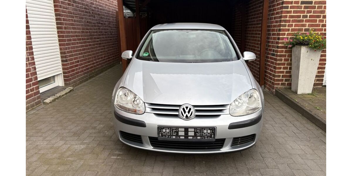 VW Golf 165.000 km 2.799 &euro; Metelen 48629
