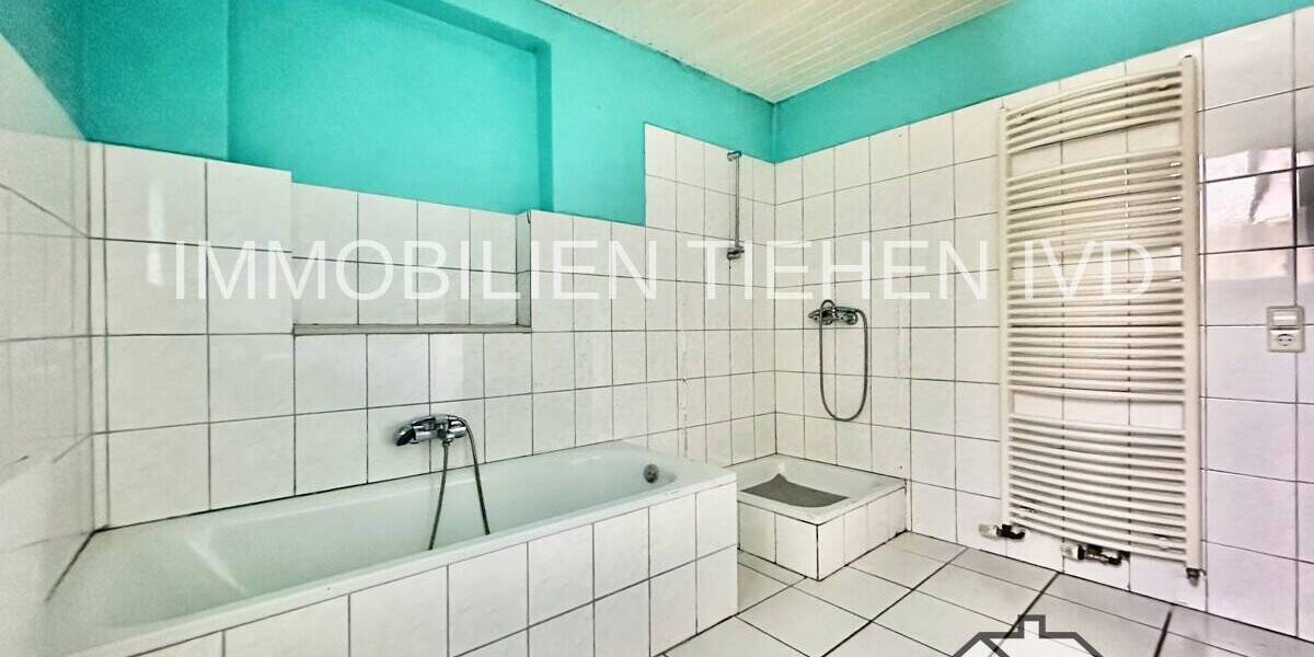 Mehrfamilienhaus, Wohnhaus Lingen Damaschke - 5 Zimmer, 135 m&sup2;, 325.000&euro; | Angebot:25700012